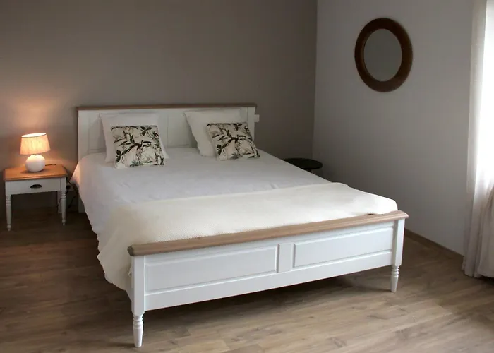 Domaine Des Marronniers 펜션 *