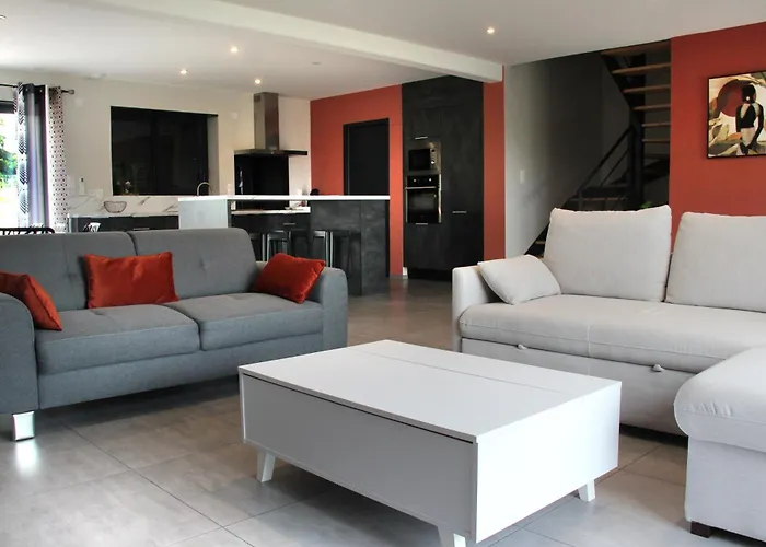 Domaine Des Marronniers 펜션 Tourtrol