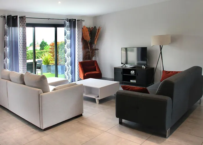 Domaine Des Marronniers 펜션 *